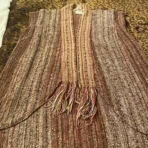 Woven vest with brown, tan,&rust. Great